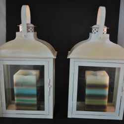 Lantaarns met kaarsen, 2 stuks, metaal, brocante