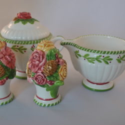 Melk- en suikerpot, Peper- en zoutstel, porselein, Old Country Roses