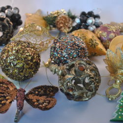 Kerstboomversiering, 17 items