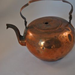 Theepot, koper, antiek