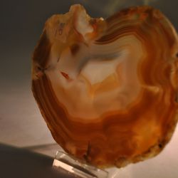 Gepolijste natuurstenen schijf (nr. 10)