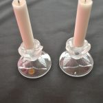 2 kandelaars, bleikristal