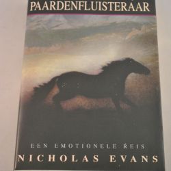 boek: De paardenfluisteraar, auteur Nicholas Evans