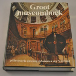 boek: Groot Museumboek
