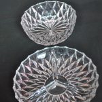 2 glazen schalen (waarvan 1 met vakverdeling)