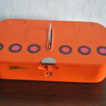 Schoenpoetsblik, vintage