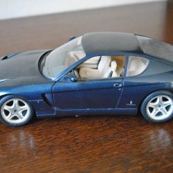 Burago-model  Ferrari 456GT (1992) 1/18