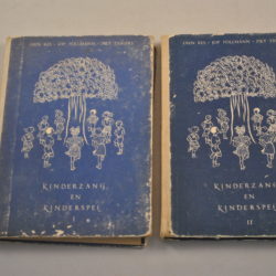 Kinderzang en kinderspel deel I en II