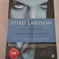 Stieg Larsson: Manne die vrouwen haten (deel I Millenniumtrilogie)