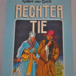 Robert van Gulik: Rechter Tie