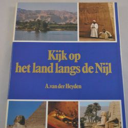 A. van der Heyden: Kijk op het land langs de Nijl