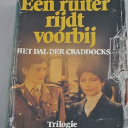 R.F. Delderfield: Een ruiter rijdt voorbij (trilogie)