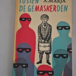 A. Marja: Tussen de gemaskerden
