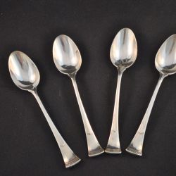 4 theelepels
