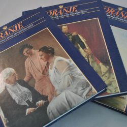 Oranje, ons vorstenhuis door de eeuwen heen (3 delen )