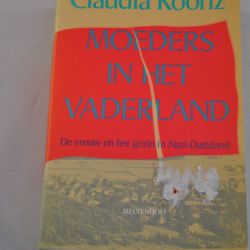 Claudia Koonz: Moeders in het vaderland