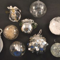 9 bijzondere kerstballen/hangers