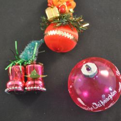 3 gekleurde kerstboomhangers