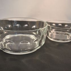 2 glazen schalen (Arcoroc)
