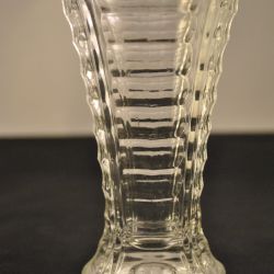 Bloemvaasje, glas