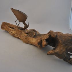Kunstobject (hout+2 koperen vogels)