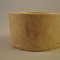 Bakje/bloempot (keramiek), cremekleurig