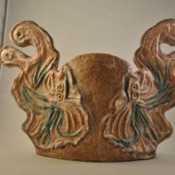 Vaas, geelbruin met groen (kunstobject)