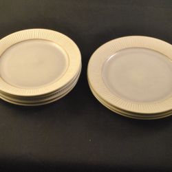7 platte borden (21 en 18,5 cm)