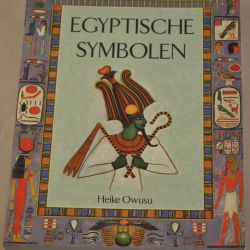 Heike Owusu: Egyptische symbolen