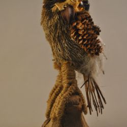 Uil (decoratiestuk van div. natuurlijke materialen)