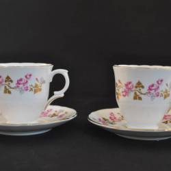 2 kop en schotels (Crown, Staffordshire)
