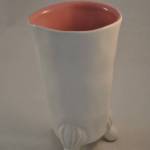 Vaasje op pootjes, wit (PTMD), 13,5 cm