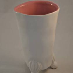 Vaasje op pootjes, wit (PTMD), 13,5 cm