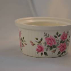 Bakje, porselein (Enoch Wedgwood Tunstall Ltd)