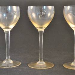3 gegraveerde glazen (kristal)