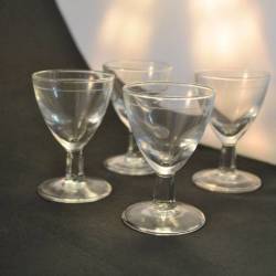 4 borrelglaasjes 8 cm