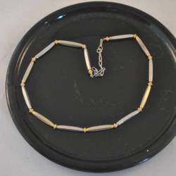 Ketting (wit met goudkleur)