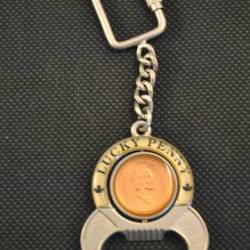 Sleutelhanger/opener/munthouder (Canada)
