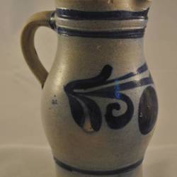 Keulse pot (schenkkannetje 20 x 9)