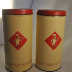 2 beschuitblikken van Bolletje