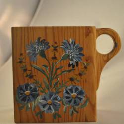 Blankhouten bakje, blauw bloemetje (volkschilderkunst)