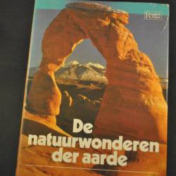 Boek: De natuurwonderen der aarde