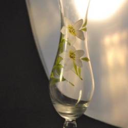 Bloemvaasje, witte lelie