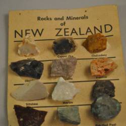 Rocks and minerals of New Zealand (12 stuks)
