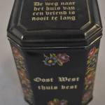 8-hoekig blikje (met spreuken), zwart
