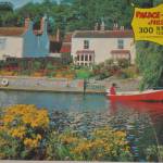 Palace puzzel (300 stukjes), "witte huizen aan water"