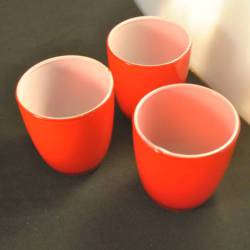 3 rode bekers