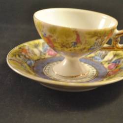 kop en schotel,  geel/rose/blauw/goudkleurig