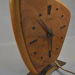 Houten tafelklok (electrisch)