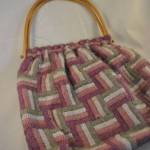 Vintage schoudertas (wol, houten hengsel)